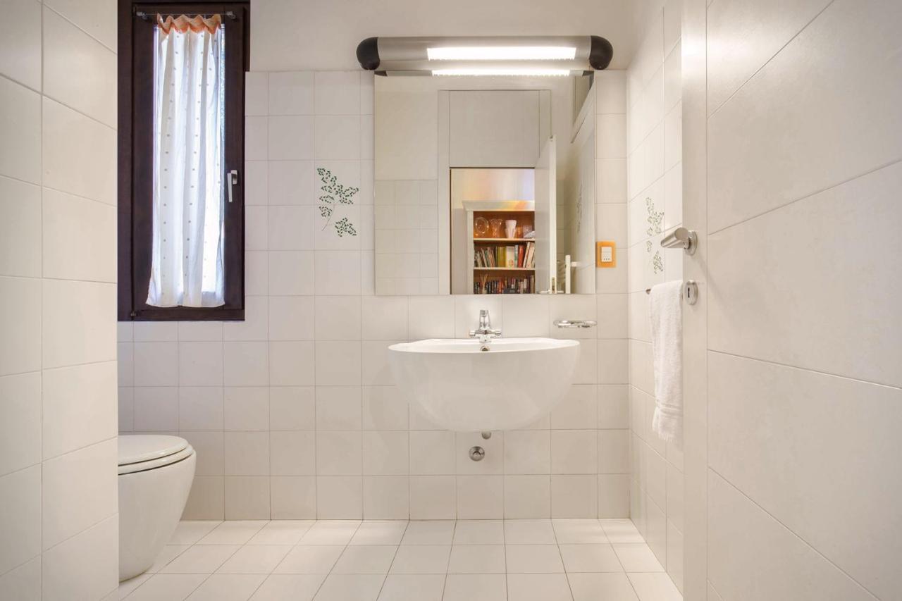 Villa Dismero-Un Oasi Di Lusso E Privacy Brenzone sul Garda Exterior foto